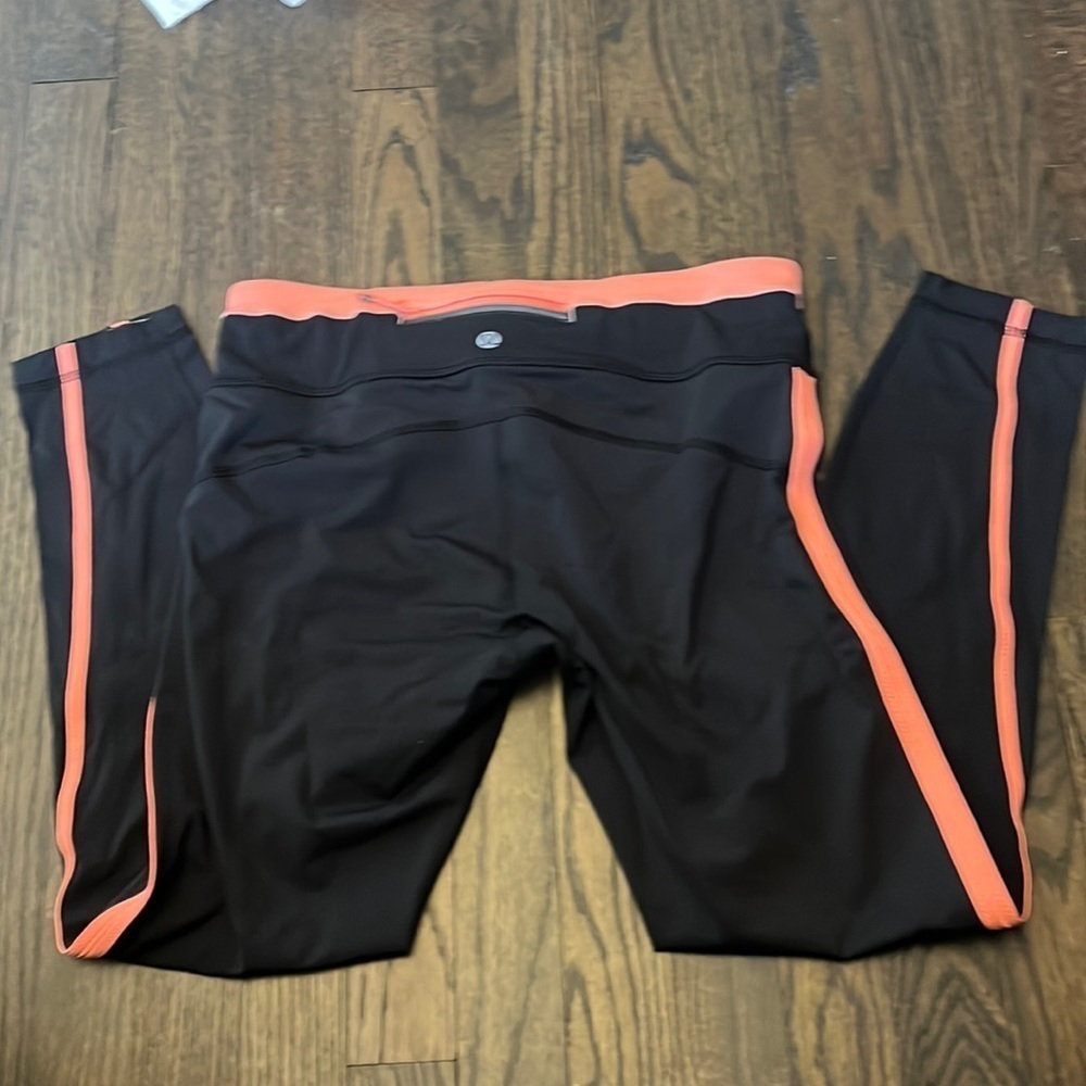 Lululemon athletica pace leggings coral stripe